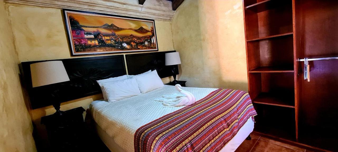 Hotel Casa Real Antigua Exterior photo