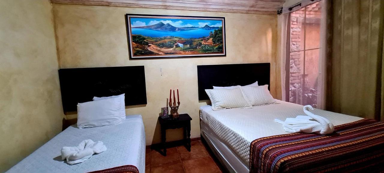 Hotel Casa Real Antigua Exterior photo