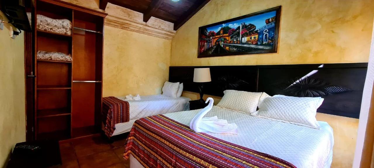 Hotel Casa Real Antigua Exterior photo